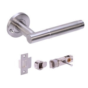 HUNTAĀ® Kotor Knurled Lever on Rose - Privacy - c/w bullet latch (19mm pin centres) Satin Stainless Steel