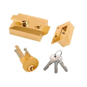 ION HARDWARE Nightlatch Standard Brass Boxed