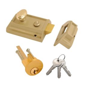 ION HARDWARE Traditional Nightlatch Standard Boxed