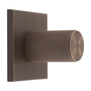 CARLISLE BRASSĀ® Knurled Cylinder Knob on backplate - Antique Brass