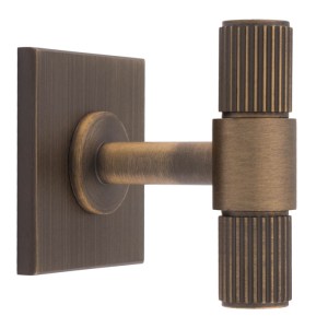 CARLISLE BRASSĀ® Lines T-Bar Knob on Backplate - Antique Brass