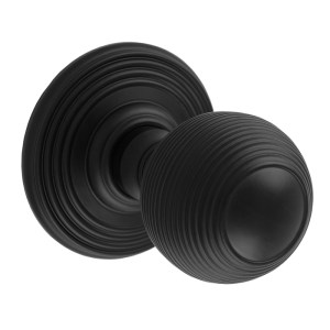 CARLISLE BRASSĀ® Delamain Reeded Knob - Black
