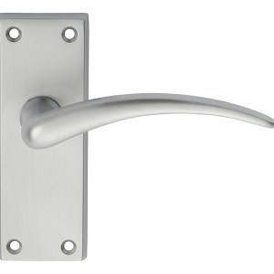 CARLISLE BRASS® Wing Lever on Short Latch Backplate - Satin Chrome