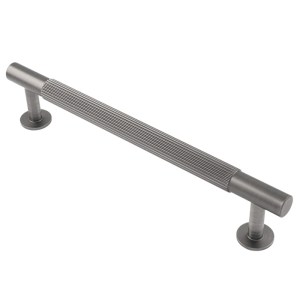 CARLISLE BRASSĀ® Lines Pull Handle 160mm c/c - Anthracite