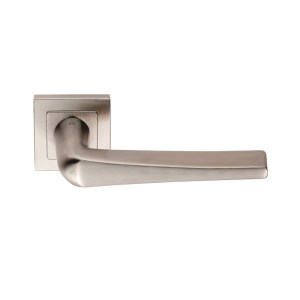 EUROSPECĀ® Plaza Designer Lever on Sprung Square Rose - Satin Stainless Steel