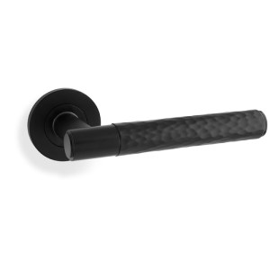 ALEXANDER & WILKSĀ® spitfire lever hammered on 50x6mm rose matt black