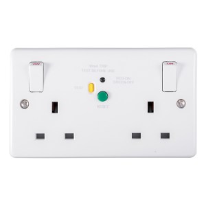EUROLITEĀ® Enhance White Plastic Rcd - White (White)