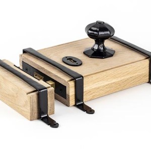 FROM THE ANVILĀ® Black Oak Box Lock & Octagonal Knob Set