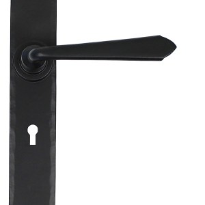 FROM THE ANVILĀ® Black Cromwell Lever Lock Set