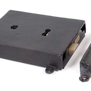 FROM THE ANVILĀ® Beeswax Rim Lock & Cast Iron Cover