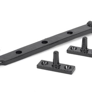 FROM THE ANVILĀ® Black 8" Cast Monkeytail Stay