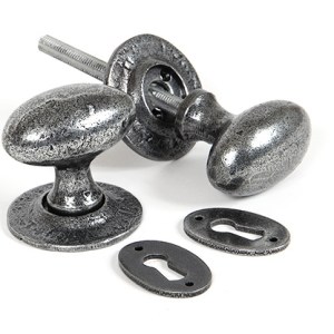 FROM THE ANVILĀ® Pewter Oval Mortice/Rim Knob Set