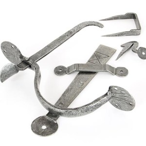 FROM THE ANVILĀ® Pewter XL Medium Bean Thumblatch