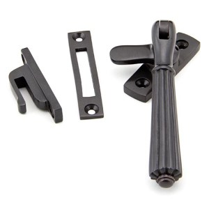 FROM THE ANVILĀ® Aged Bronze Locking Hinton Fastener