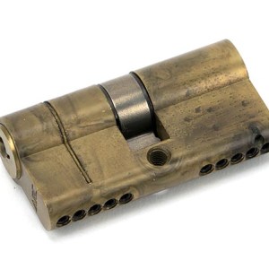 FROM THE ANVILĀ® Aged Brass 30/30 5pin Euro Cylinder