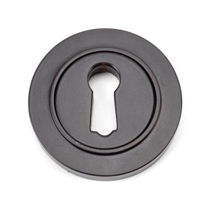 FROM THE ANVILĀ® Aged Bronze Round Escutcheon (Plain)