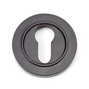 FROM THE ANVILĀ® Aged Bronze Round Euro Escutcheon (Plain)