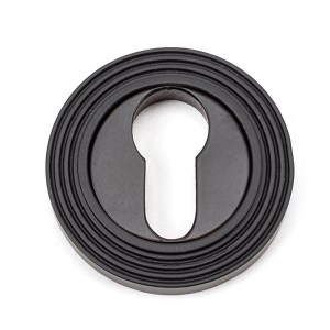 FROM THE ANVILĀ® Aged Bronze Round Euro Escutcheon (Beehive)