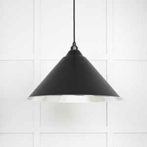 FROM THE ANVILĀ® Smooth Nickel Hockley Pendant in Elan Black