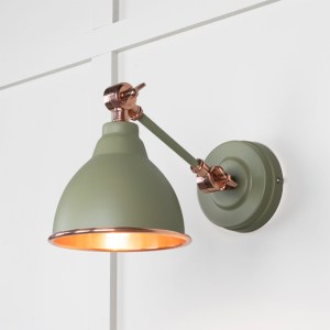FROM THE ANVILĀ® Smooth Copper Brindley Wall Light in Tump