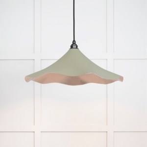 FROM THE ANVILĀ® Smooth Nickel Flora Pendant in Tump