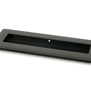 FROM THE ANVILĀ® Aged Bronze 175mm Plain Rectangular Pull