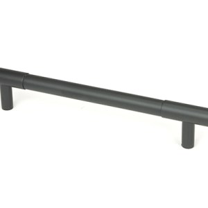 FROM THE ANVILĀ® Matt Black Kelso Pull Handle - Medium