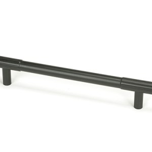 FROM THE ANVILĀ® Aged Bronze Judd Pull Handle - Medium