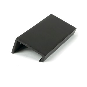 FROM THE ANVILĀ® Aged Bronze 100mm Plain Edge Pull