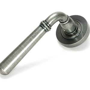 FROM THE ANVILĀ® Pewter Newbury Lever on Rose Set (Plain) - Unsprung