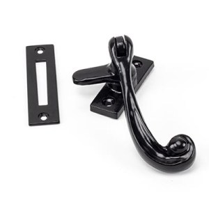 FROM THE ANVILĀ® Black Rosehead Fastener