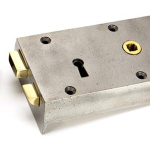 FROM THE ANVILĀ® Iron Right Hand Rim Lock - Small