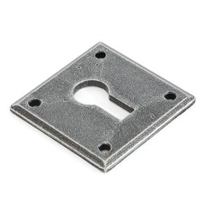 FROM THE ANVILĀ® Pewter Avon Escutcheon