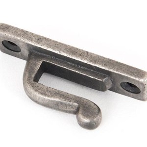 FROM THE ANVILĀ® Antique Pewter Hook Plate