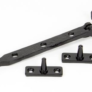 FROM THE ANVILĀ® Black 8" Avon Stay