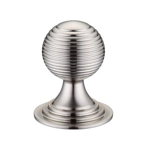 FULTON & BRAY Queen Anne Ringed Knob 38mm rose dia. - Lacquered Satin Nickel