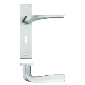 ROSSO MANIGLIE Aries Lever Lock (57mm c/c) On Backplate - 190x42mm - Satin Chrome